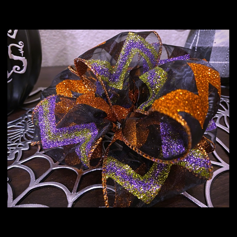 Girls Halloween hair bow
